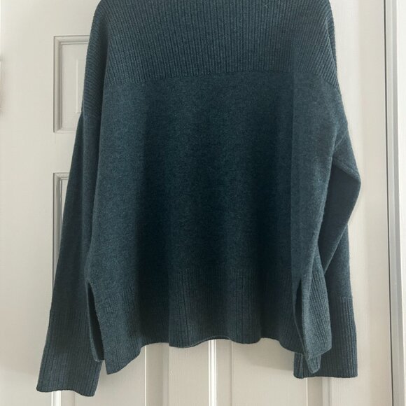 Garnet Hill Highline Cashmere Sweater - Size Lg - Picture 7 of 8